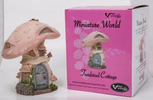MW01-003 Pastel Pink Toadstool Cottage-2